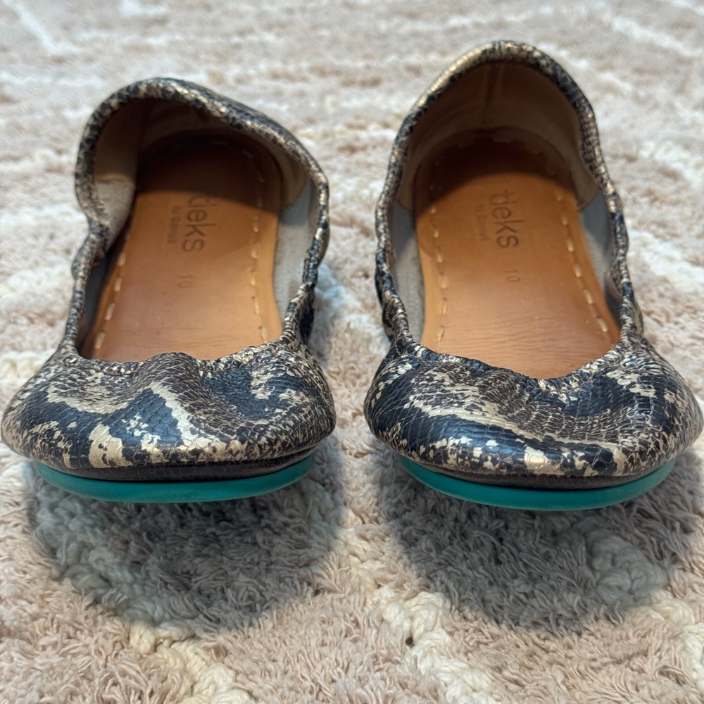 Stylish Tieks Copperhead Snake Ballet Flats women’s size 10 - Picture 3 of 10